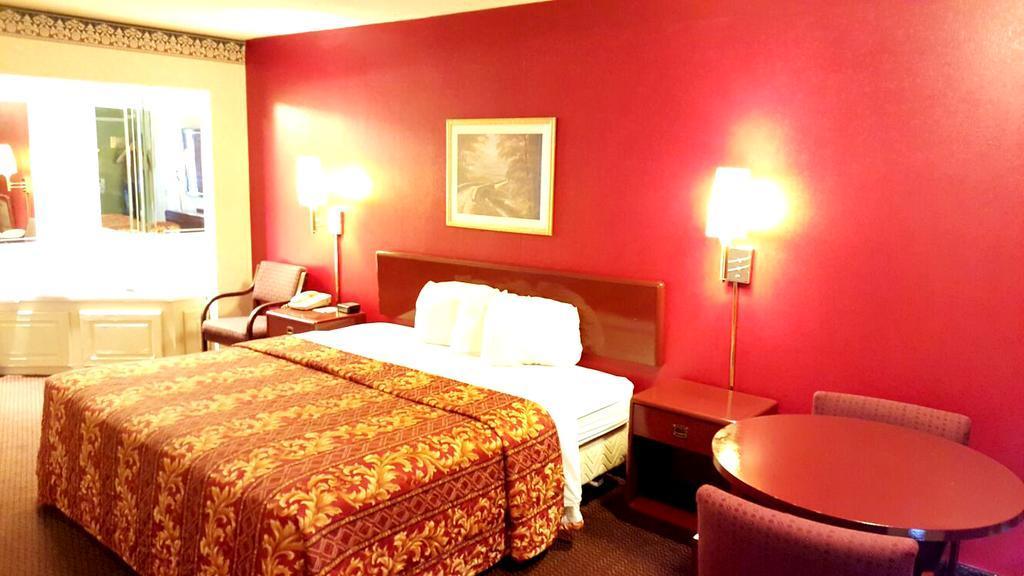 Red Carpet Inn & Suites Carneys Point/Wilmington Kültér fotó